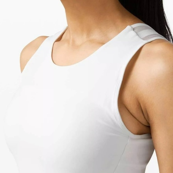 NEW NWT Lululemon Femme Force Crop Tank White 6 - Picture 2 of 3